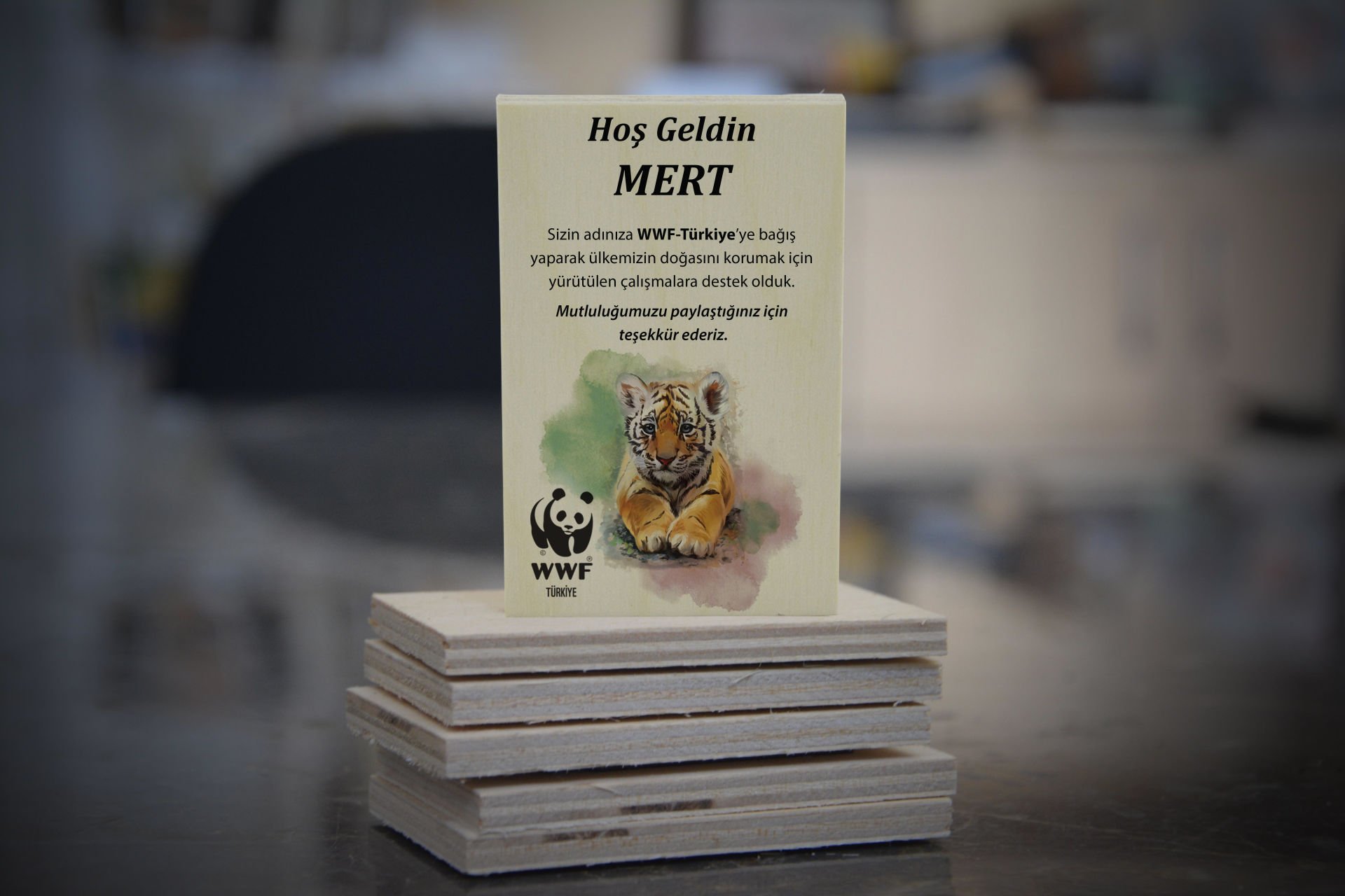 Kaplan Temalı Ahşap Magnet